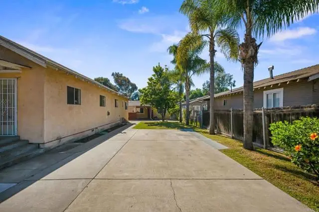 3813 Birch Street, San Diego, CA 92113 - #2