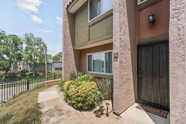 1463 N Broadway, Escondido, CA 92026