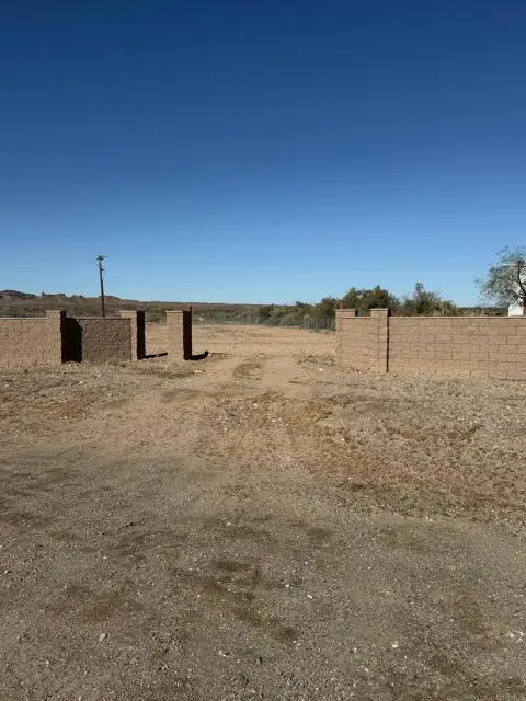 2655 Rio Hacienda Way, Palo Verde, CA 92266 - #3