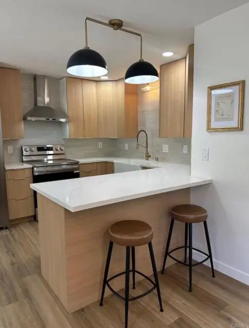 5725 Linda Vista Road  #8, San Diego, CA 92110