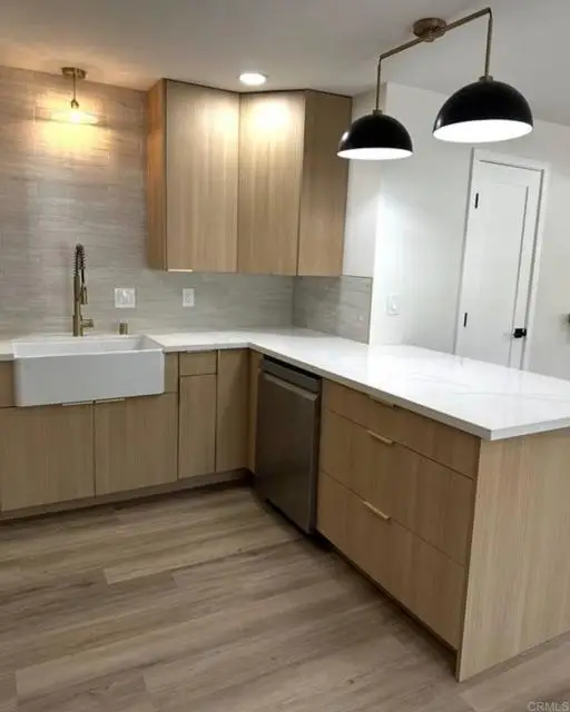 5725 Linda Vista Road  #8, San Diego, CA 92110 - #3