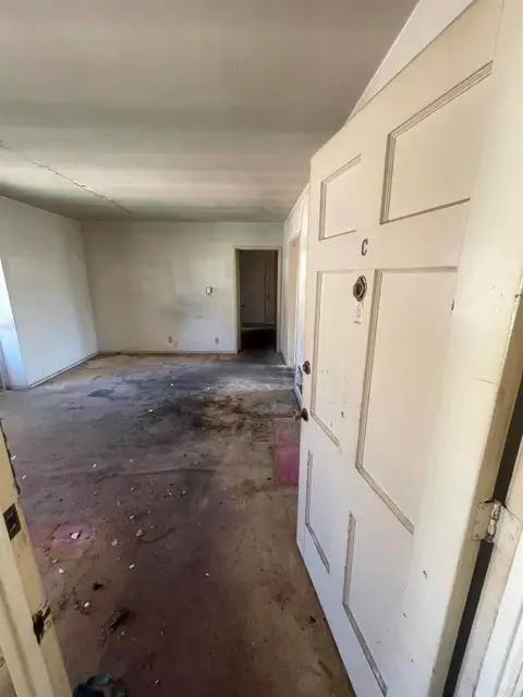 4072 Hillcrest  #C, Los Angeles, CA 90008 - #2