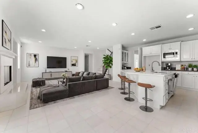 1004 Red Granite Rd, Chula Vista, CA 91913 - #3