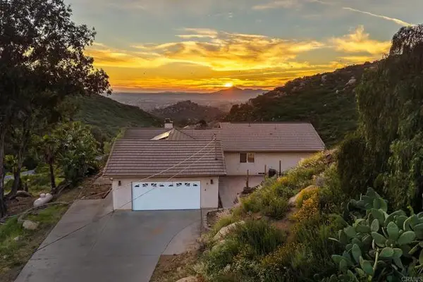 2792 LA CRESTA RD, El Cajon, CA 92021