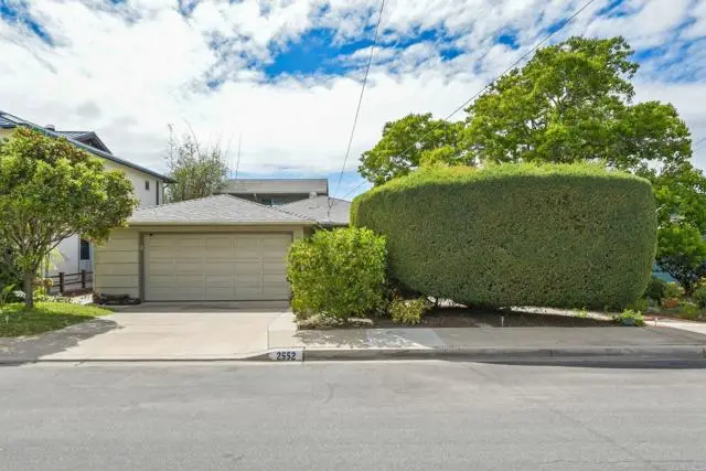 2552 Deerpark Dr, San Diego, CA 92110 - #2