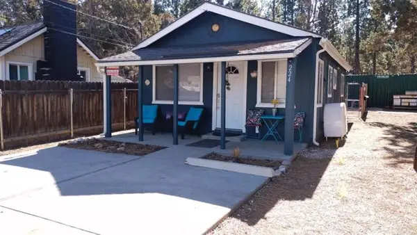 220 Mountain View Bl, Big Bear City, CA 92314