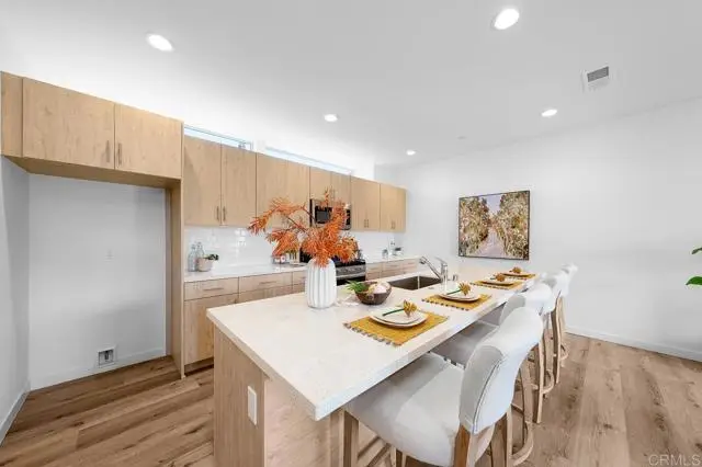 2250 Calle Chanate, San Diego, CA 92139 - #2