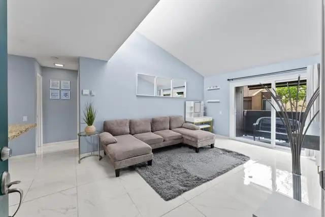 3456 Castle Glen Drive  #273, San Diego, CA 92123 - #2