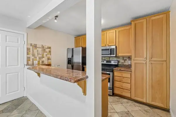 9860 Dale Avenue  #A3, Spring Valley, CA 91977