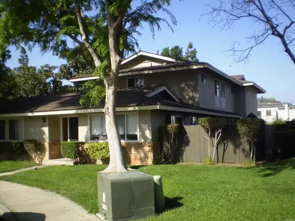 910 Amistad Court  #B, El Cajon, CA 92019