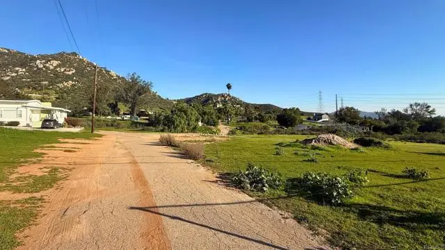 11041 Summit Avenue, Santee, CA 92071 - #3