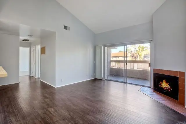 10350 Caminito Cuervo  #111, San Diego, CA 92108 - #2
