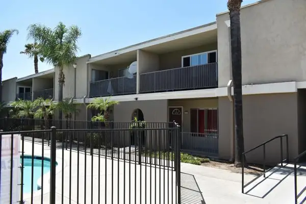 1420 HILLTOP Drive  #301, Chula Vista, CA 91911