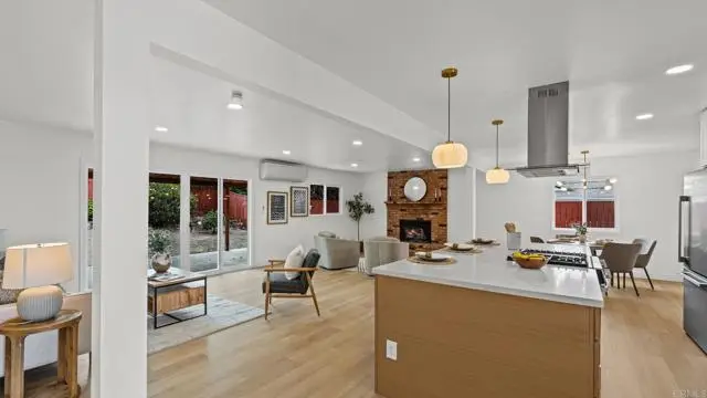 6291 Lake Atlin Avenue, San Diego, CA 92119 - #2