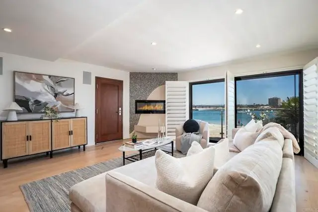 2820 BAYSIDE WALK  #6, San Diego, CA 92109 - #3