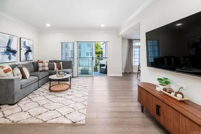 8619 Via Mallorca  #A, La Jolla, CA 92037 - #2