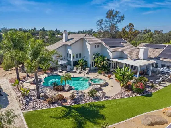 1887 Coronado View, Alpine, CA 91901