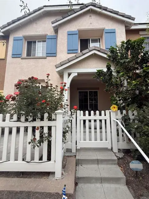 1460 Canvas Dr #4, Chula Vista, CA 91913