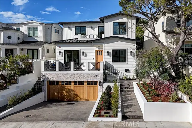 1801 Pine Avenue, Manhattan Beach, CA 90266 - Image #1