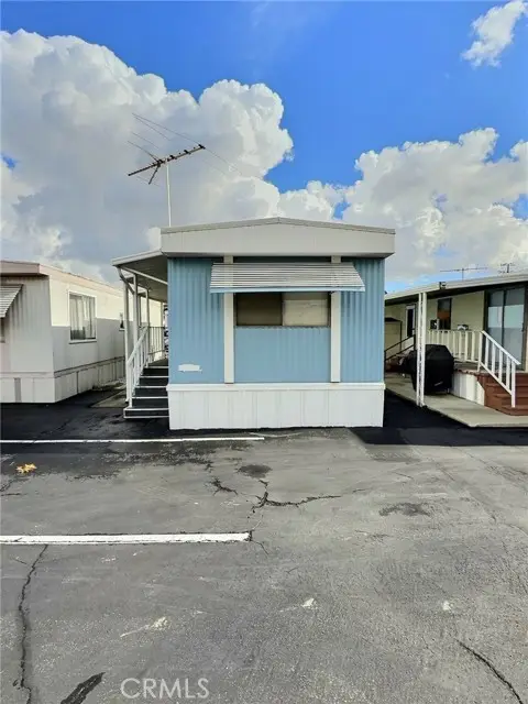 21926 Vermont Avenue  #27, Torrance, CA 90502 - Image #2