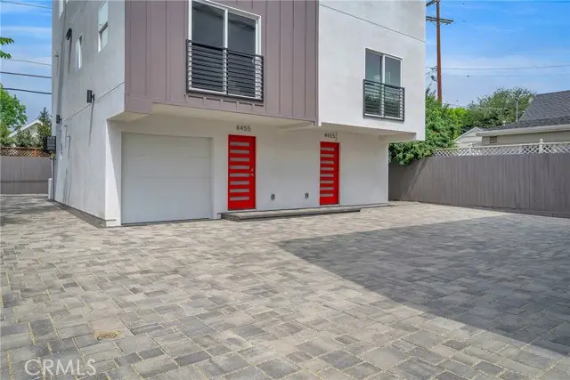 4453 Colfax Ave, Studio City, CA 91602 - #3