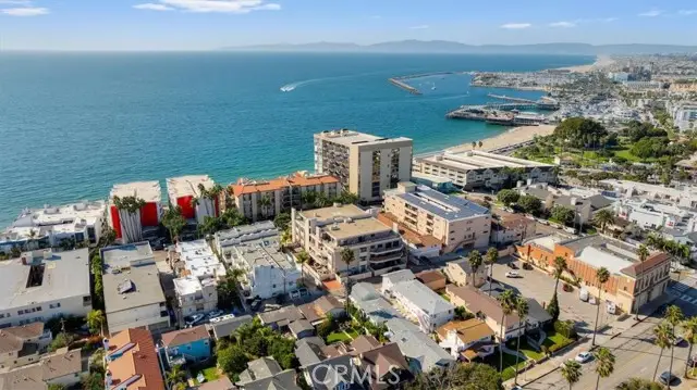 512 Esplanade  #303, Redondo Beach, CA 90277 - #1