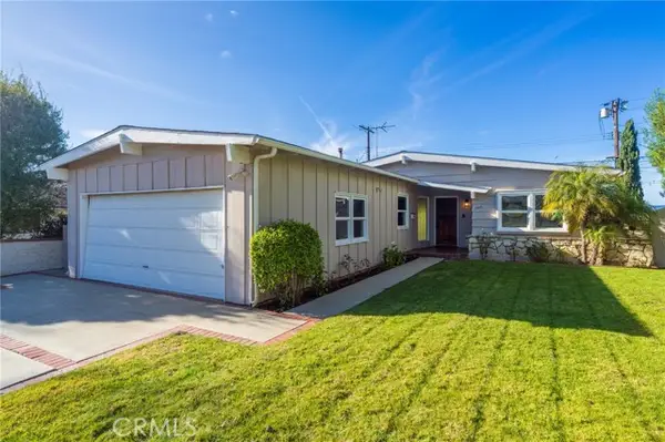 7415 Henefer, Los Angeles, CA 90045