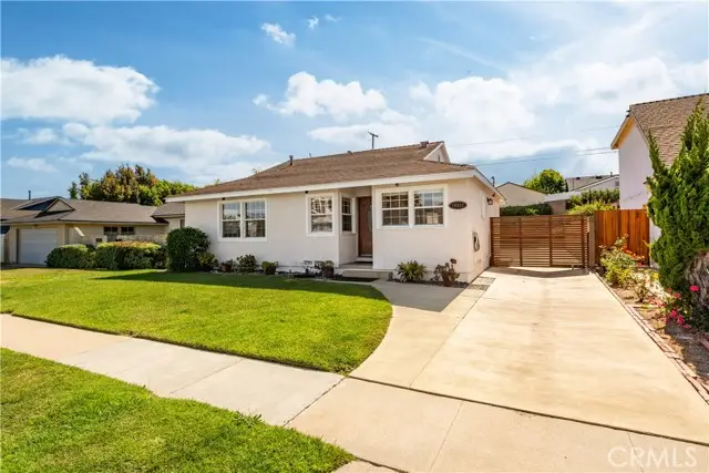 19321 Beckworth Avenue, Torrance, CA 90503 - #2
