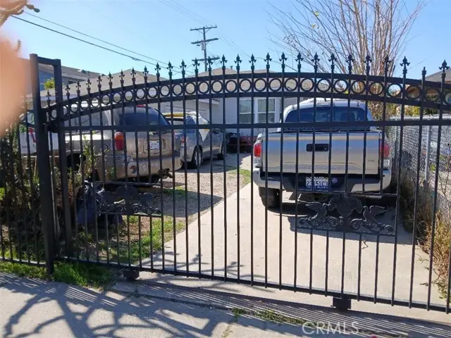 10811 San Pedro Street, Los Angeles, CA 90061 - #3