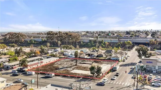 11400 Hoover Street, Los Angeles, CA 90044 - #1