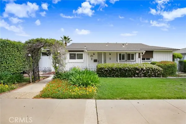 927 Alta Loma Drive, Corona, CA 92882