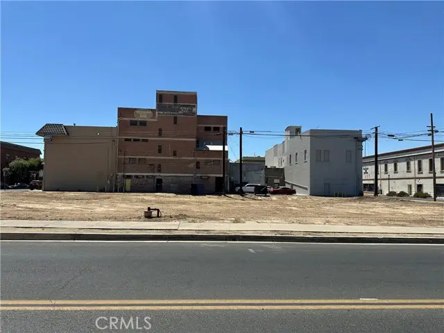 36 Mill Avenue, Porterville, CA 93257 - Image #2