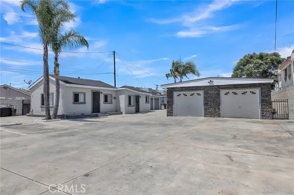 11609 208th Street, Lakewood, CA 90715