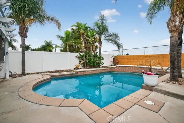 26738 Silver Oaks, Murrieta, CA 92563 - #2