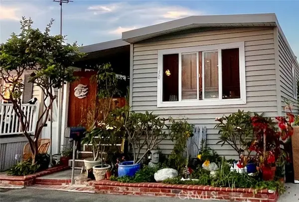 30 Welcome Lane, Seal Beach, CA 90740