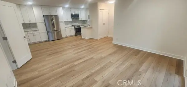 2511 Sunflower Avenue  #P6, Santa Ana, CA 92704