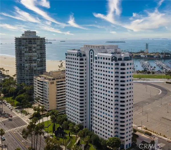 525 Seaside Way  #704, Long Beach, CA 90802