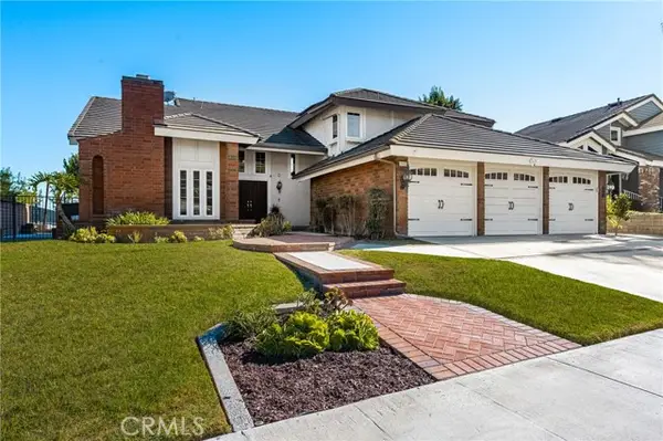 3216 Ridgeway Road, Orange, CA 92867