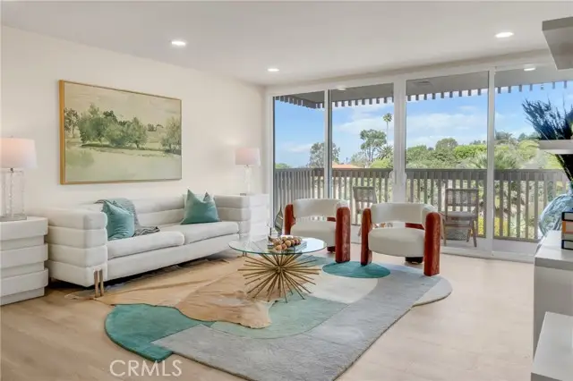 6542 Ocean Crest Drive  #D204, Rancho Palos Verdes, CA 90275 - Image #3