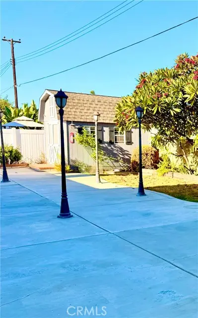 215 Delphia Avenue, Brea, CA 92821 - Image #2