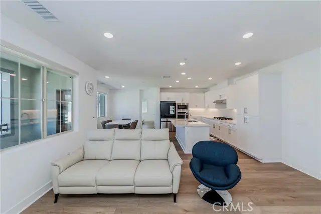 6007 Clementine Lane  #21, Cypress, CA 90630 - Image #3