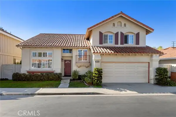 2042 Seminole, Tustin, CA 92782