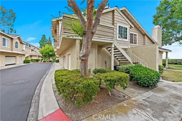 20033 Shamrock Gln  #30, Lake Forest, CA 92630