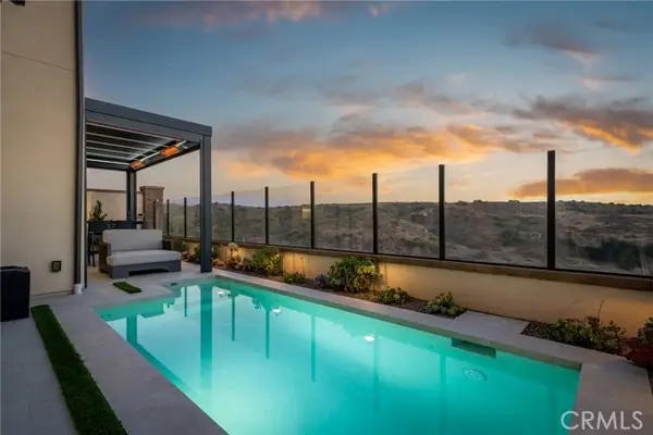 208 Canterbury, Irvine, CA 92618