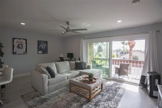 6600 Warner Avenue  #102, Huntington Beach, CA 92647 - Image #3