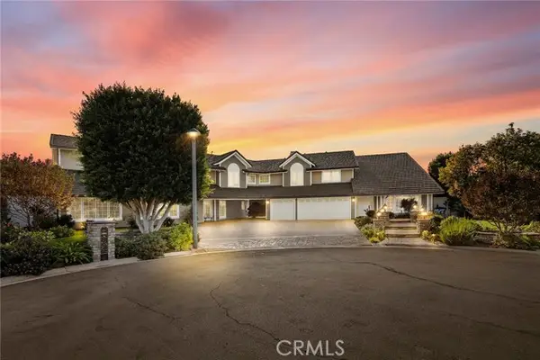 5571 Clover Hill, Yorba Linda, CA 92886