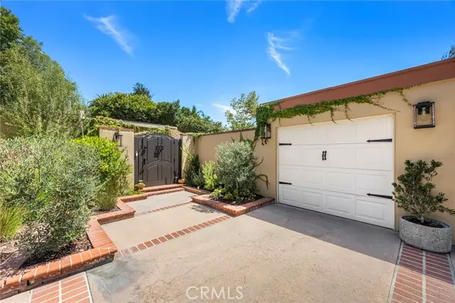 10162 La Sierra, Santa Ana, CA 92705 - Image #3