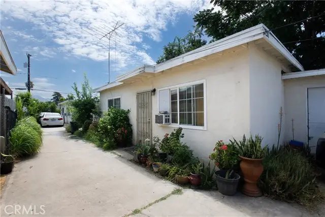 7225 Barton, San Bernardino, CA 92404 - #1