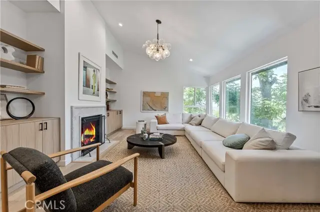 3947 Sumac, Sherman Oaks, CA 91403 - Image #3