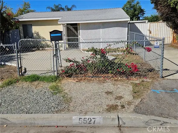 5527 Gareloch, Azusa, CA 91702